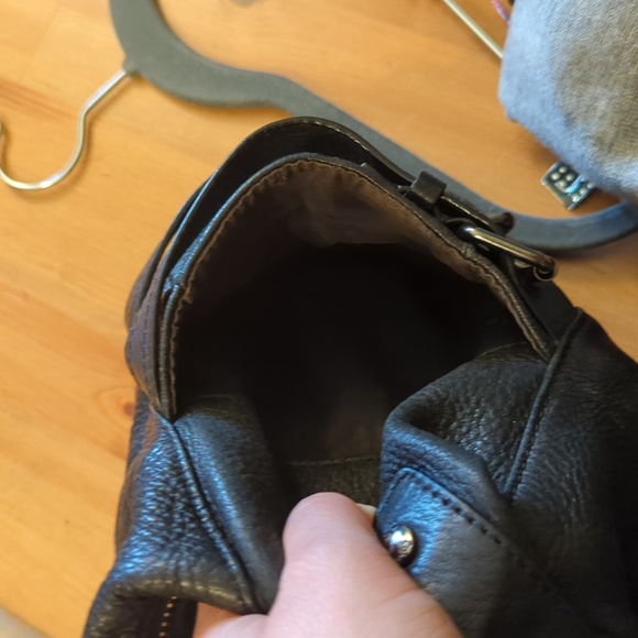 CK Leather and Metal shoulder bag - Picture 9 of 9